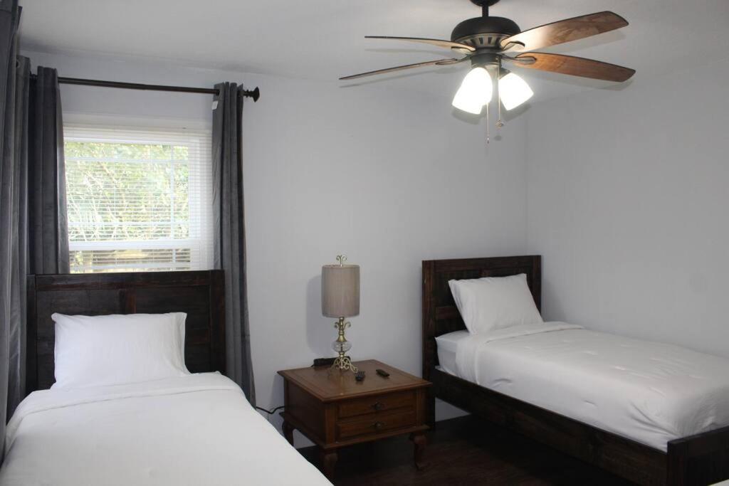 ☆The Oasis In Murray Hill☆ -Sleeps 8- Wifi- Cozy Джаксънвил Екстериор снимка